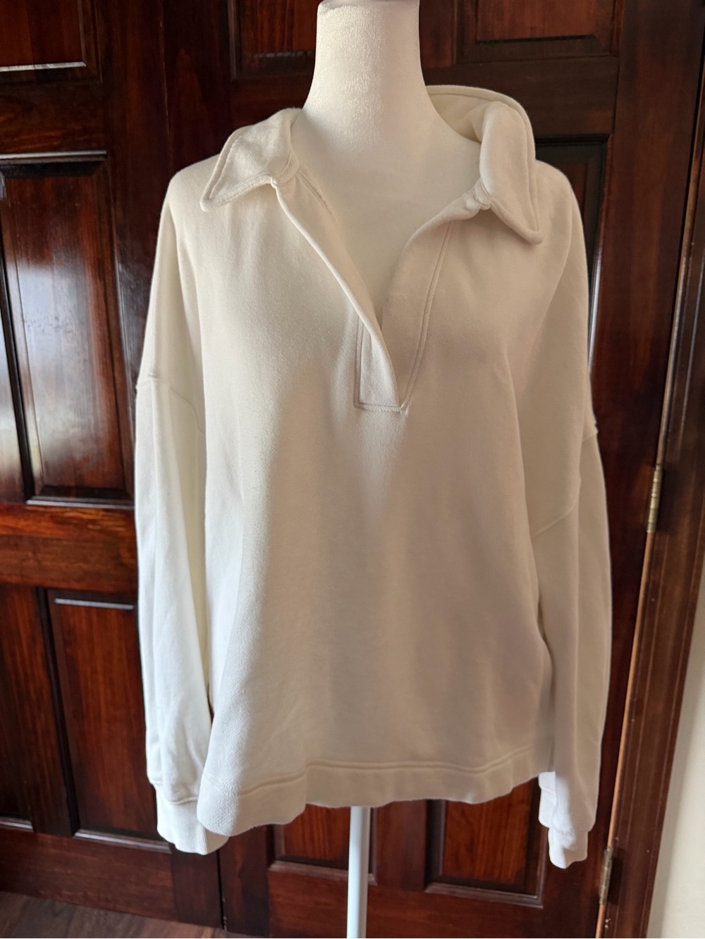 Old Navy Cream Fleece-Lined Pullover Hoodie